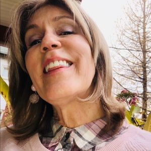 Meet your Posher, Kare